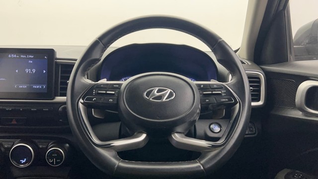 Second-hand 2021 Hyundai Venue SX Opt Turbo DCT Special Edition for sale in Kolkata-37