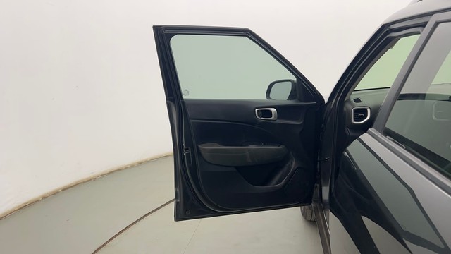 Second-hand 2021 Hyundai Venue SX Opt Turbo DCT Special Edition for sale in Kolkata-23