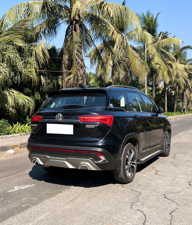 MG Hector Plus Sharp DCT Second-hand 2021 MG Hector Plus Sharp DCT for sale in Mumbai-46