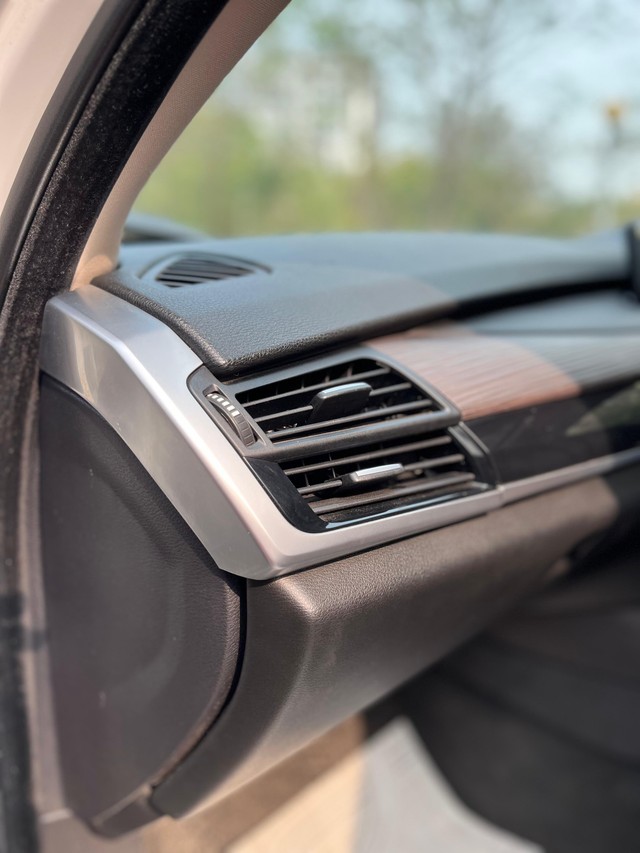 Second-hand 2017 BMW X5 xDrive 30d M Sport for sale in Mumbai-44