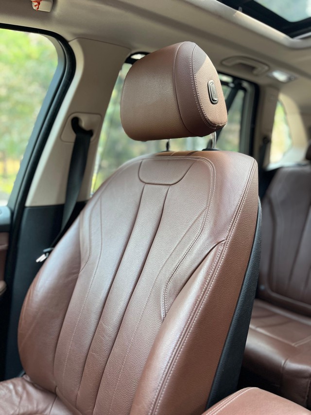 Second-hand 2017 BMW X5 xDrive 30d M Sport for sale in Mumbai-33