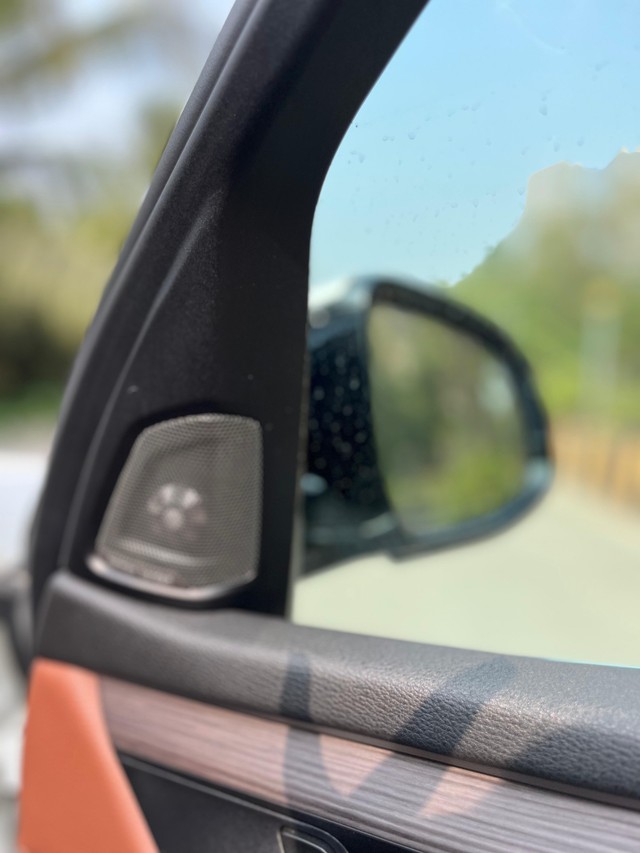 Second-hand 2017 BMW X5 xDrive 30d M Sport for sale in Mumbai-18