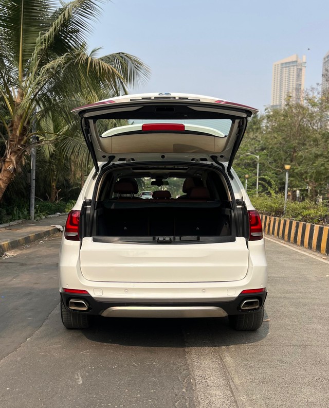 Second-hand 2017 BMW X5 xDrive 30d M Sport for sale in Mumbai-1