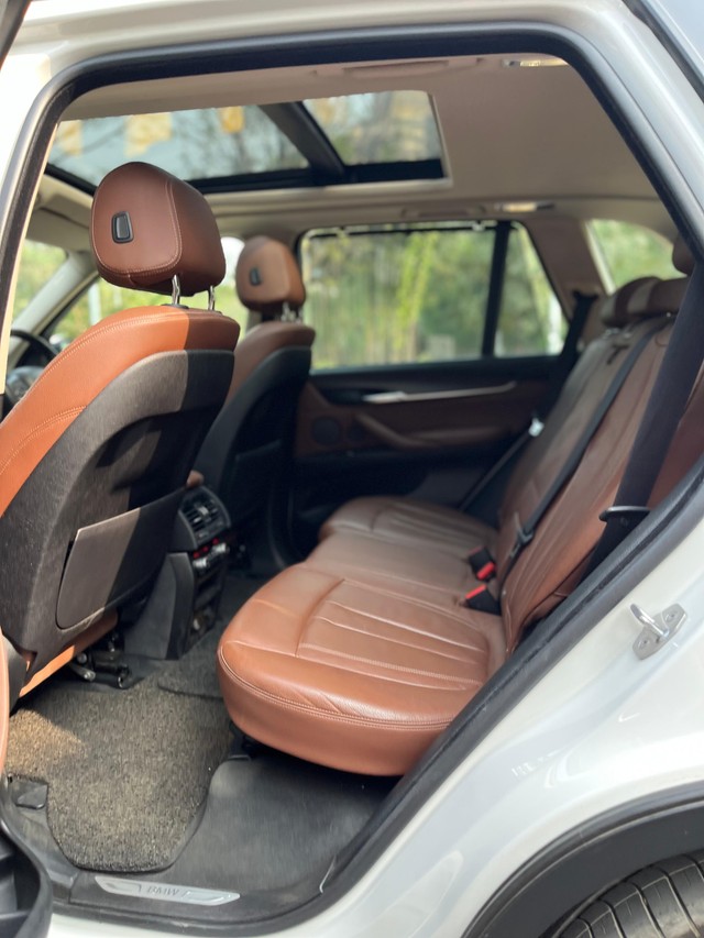 Second-hand 2017 BMW X5 xDrive 30d M Sport for sale in Mumbai-10