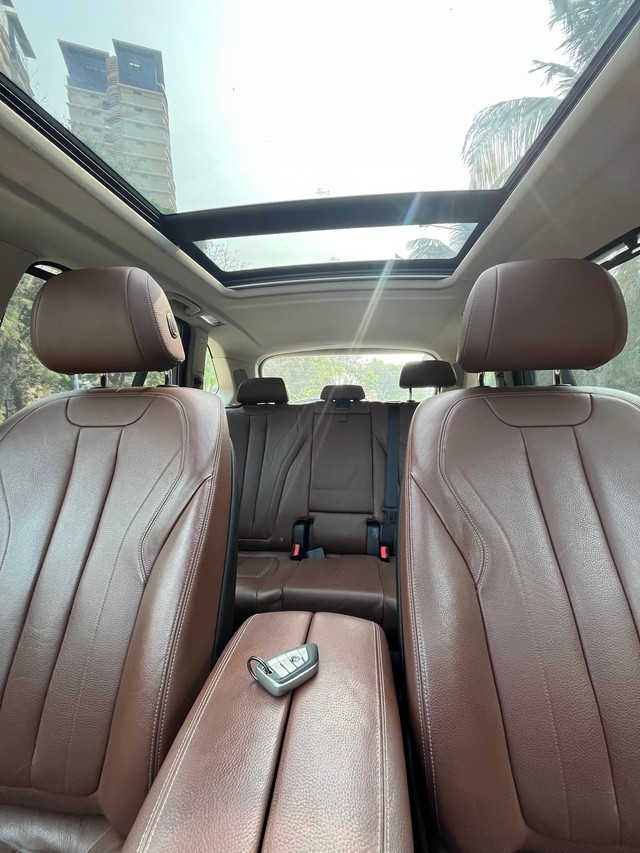 Second-hand 2017 BMW X5 xDrive 30d M Sport for sale in Mumbai-52