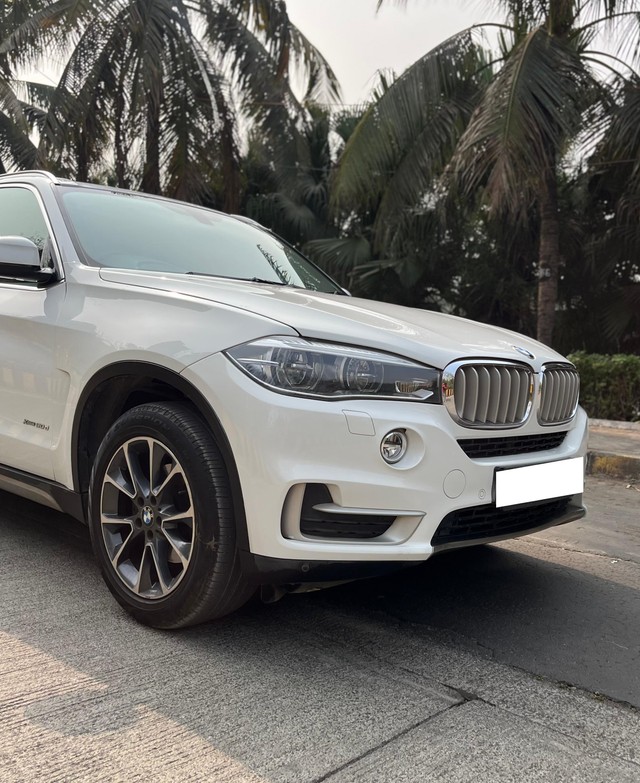 Second-hand 2017 BMW X5 xDrive 30d M Sport for sale in Mumbai-57