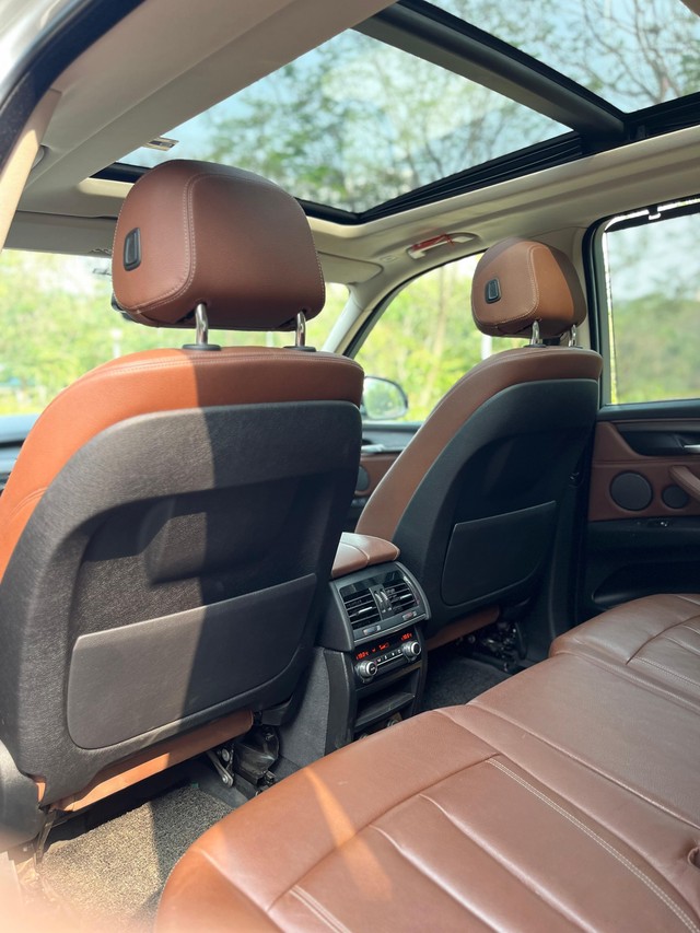 Second-hand 2017 BMW X5 xDrive 30d M Sport for sale in Mumbai-38