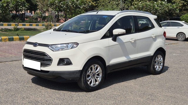 Second-hand 2016 Ford Ecosport 1.5 Petrol Titanium Plus BSIV for sale in Noida-6