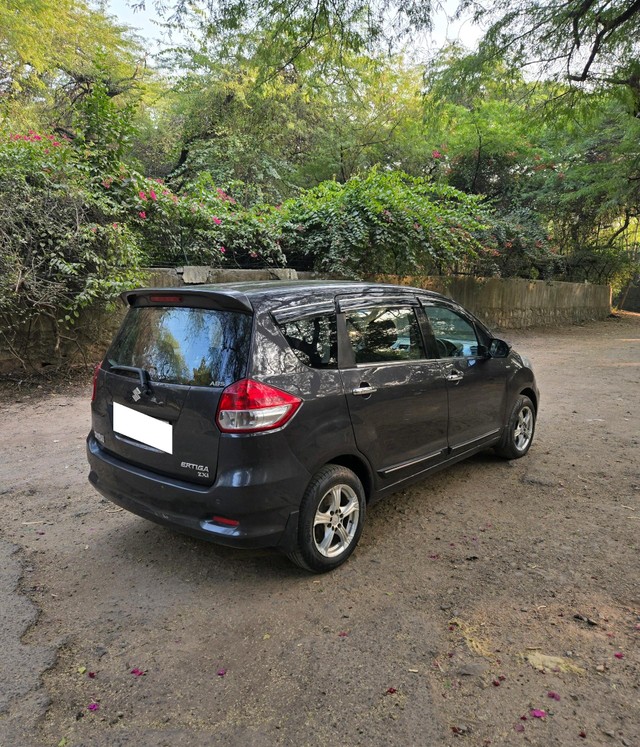 Maruti Suzuki Ertiga ZXI Second-hand 2013 Maruti Suzuki Ertiga ZXI for sale in New Delhi-7