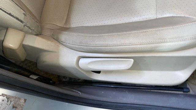 Second-hand 2013 Volkswagen Vento Petrol Highline for sale in Kolkata-0