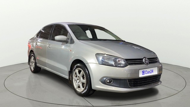 Second-hand 2013 Volkswagen Vento Petrol Highline for sale in Kolkata-11