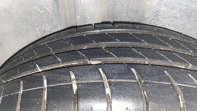 Second-hand 2013 Volkswagen Vento Petrol Highline for sale in Kolkata-9