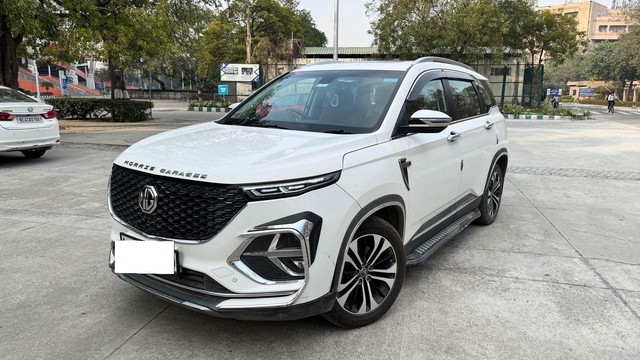 Second-hand 2021 MG Hector Plus Sharp CVT for sale in New Delhi-3