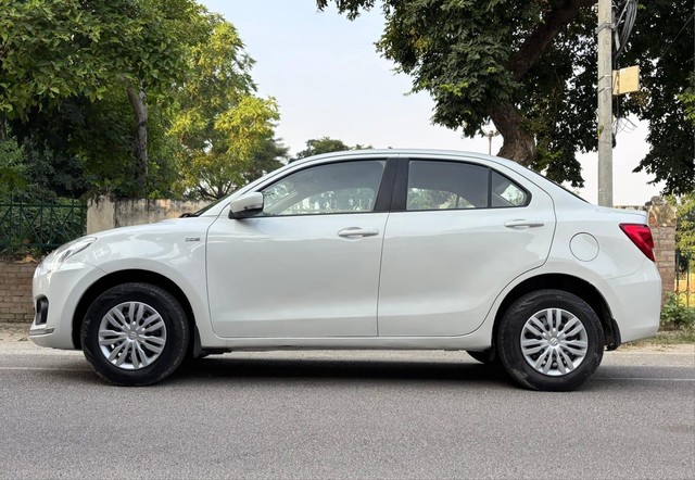 Maruti Suzuki Swift Dzire VDI Second-hand 2017 Maruti Suzuki Swift Dzire VDI for sale in Lucknow-4