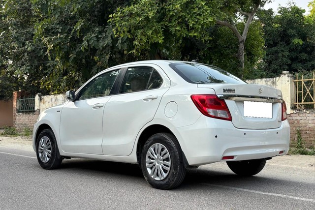 Maruti Suzuki Swift Dzire VDI Second-hand 2017 Maruti Suzuki Swift Dzire VDI for sale in Lucknow-3