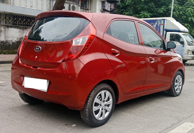 Second-hand 2012 Hyundai EON Magna for sale in Mumbai-9