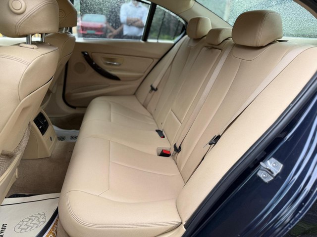 Second-hand 2014 BMW 3 Series 320d Luxury Plus for sale in Mumbai-12