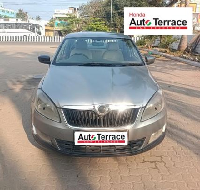 Skoda Rapid 1.5 TDI Ambition Plus Second-hand 2014 Skoda Rapid 1.5 TDI Ambition Plus for sale in Pondicherry-0