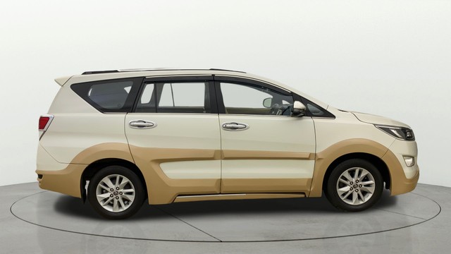 Second-hand 2017 Toyota Innova Crysta 2.4 VX 7Str for sale in Thane-13