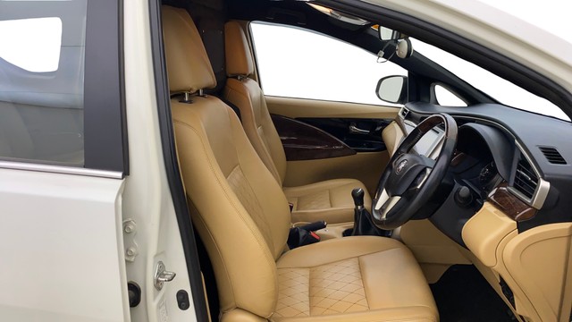 Second-hand 2017 Toyota Innova Crysta 2.4 VX 7Str for sale in Thane-26