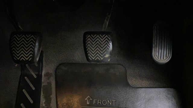 Second-hand 2017 Toyota Innova Crysta 2.4 VX 7Str for sale in Thane-25