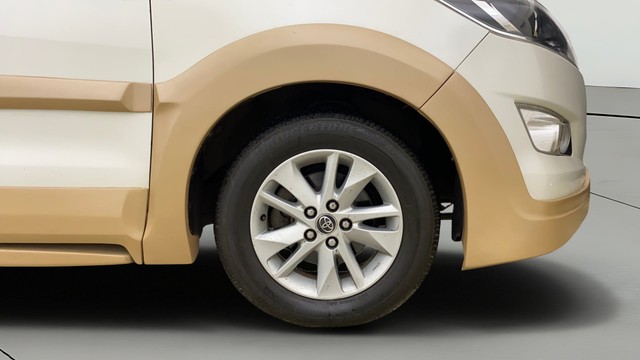 Second-hand 2017 Toyota Innova Crysta 2.4 VX 7Str for sale in Thane-27