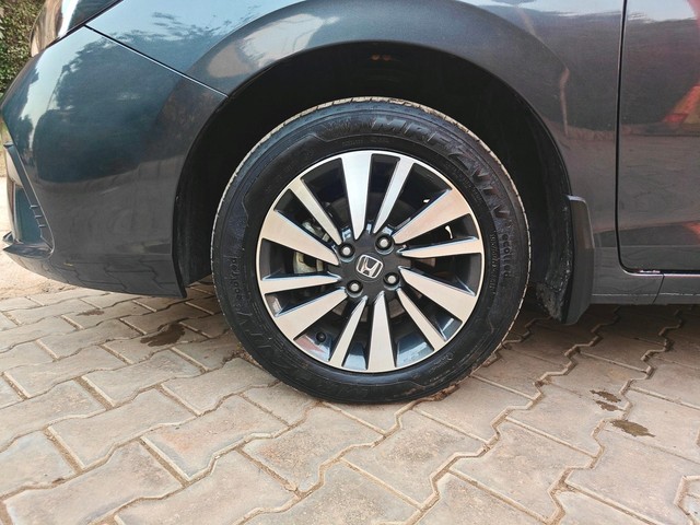 Second-hand 2025 Honda City V Apex Edition CVT for sale in Gurgaon-20