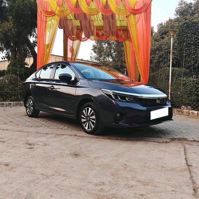 Second-hand 2025 Honda City V Apex Edition CVT for sale in Gurgaon-11