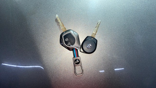 Second-hand 2022 Maruti Suzuki Wagon R ZXI Plus BSVI for sale in Surat-10