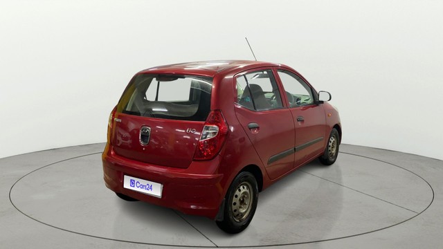 Hyundai i10 Era 1.1 iTech SE Second-hand 2012 Hyundai i10 Era 1.1 iTech SE for sale in Surat-2