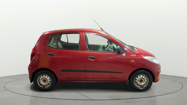 Hyundai i10 Era 1.1 iTech SE Second-hand 2012 Hyundai i10 Era 1.1 iTech SE for sale in Surat-1