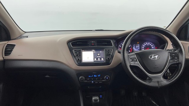 Second-hand 2018 Hyundai i20 1.2 Asta for sale in Lucknow-11