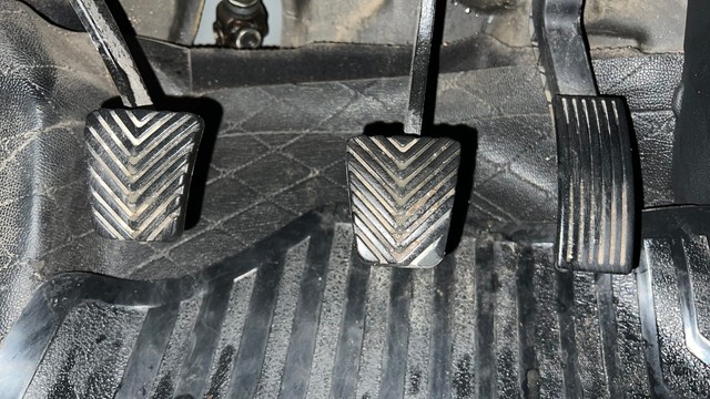 Second-hand 2018 Hyundai i20 1.2 Asta for sale in Lucknow-14