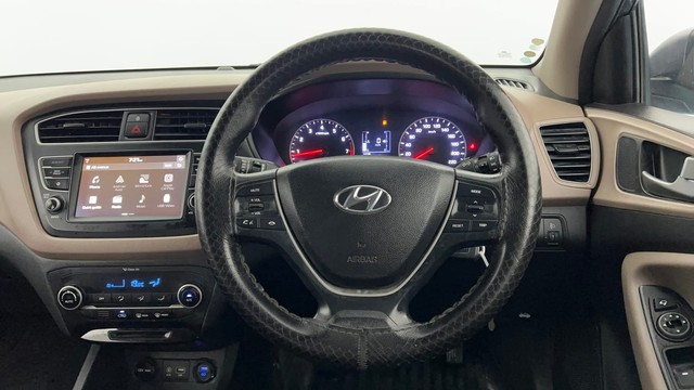 Second-hand 2018 Hyundai i20 1.2 Asta for sale in Lucknow-28