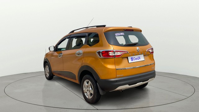 Second-hand 2019 Renault Triber RXZ for sale in Patna-16