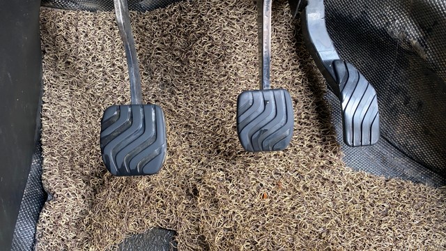 Second-hand 2019 Renault Triber RXZ for sale in Patna-25