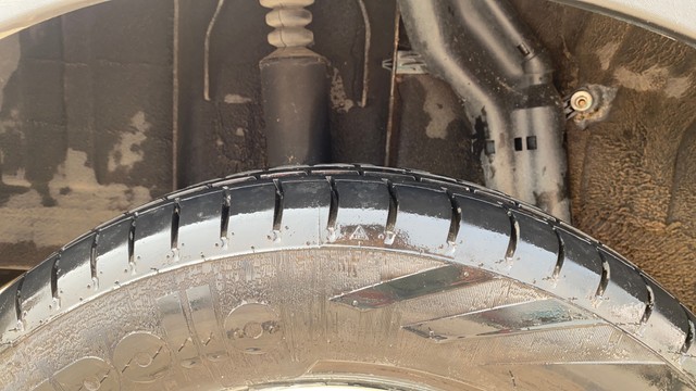 Second-hand 2019 Renault Triber RXZ for sale in Patna-10