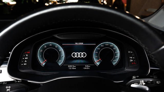 Second-hand 2022 Audi Q7 Technology 2022-2022 for sale in New Delhi-14