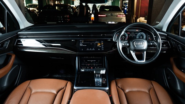 Second-hand 2022 Audi Q7 Technology 2022-2022 for sale in New Delhi-9