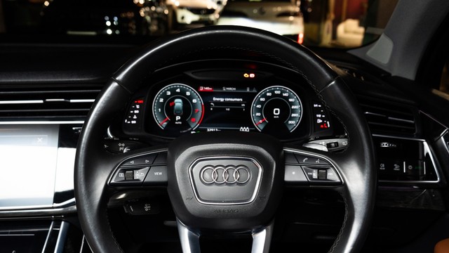 Second-hand 2022 Audi Q7 Technology 2022-2022 for sale in New Delhi-13