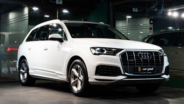 Second-hand 2022 Audi Q7 Technology 2022-2022 for sale in New Delhi-2