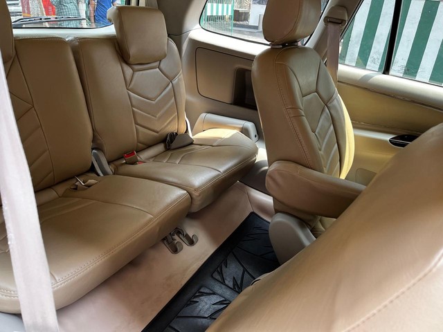 Second-hand 2012 Toyota Innova 2.5 VX 7 STR BSIV for sale in Mumbai-8