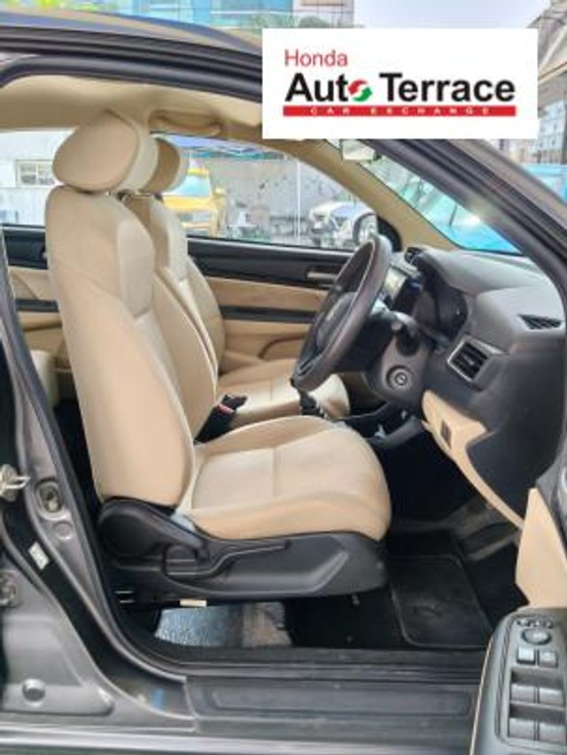 Second-hand 2018 Honda Amaze S i-VTEC for sale in Chennai-13