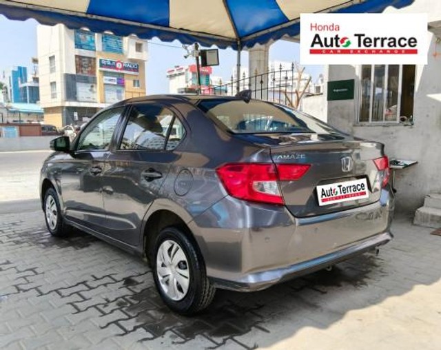 Second-hand 2018 Honda Amaze S i-VTEC for sale in Chennai-5