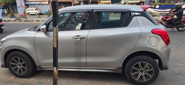 Maruti Suzuki Swift VXI Second-hand 2019 Maruti Suzuki Swift VXI for sale in Thiruvananthapuram-1