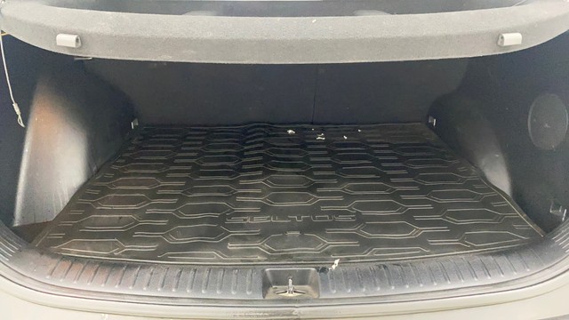 Kia Seltos GTX Plus DCT Second-hand 2020 Kia Seltos GTX Plus DCT for sale in Ahmedabad-19