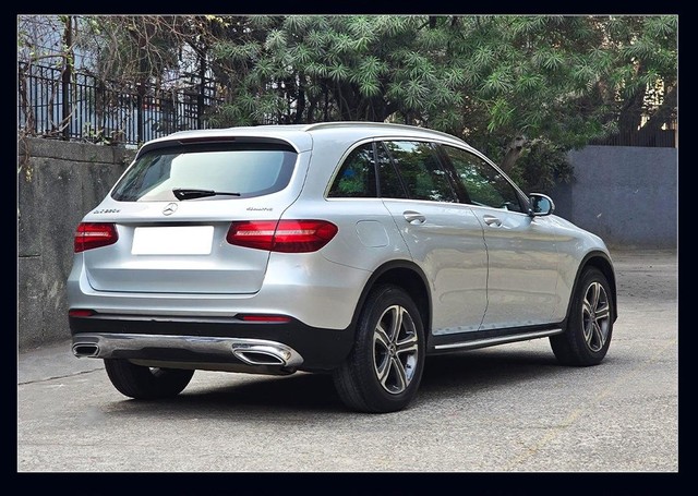 Mercedes-Benz GLC 220d 4MATIC Style Second-hand 2017 Mercedes-Benz GLC 220d 4MATIC Style for sale in New Delhi-14