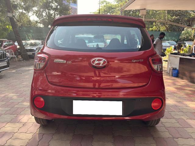 Second-hand 2019 Hyundai Grand i10 1.2 Kappa Sportz BSIV for sale in Thane-2
