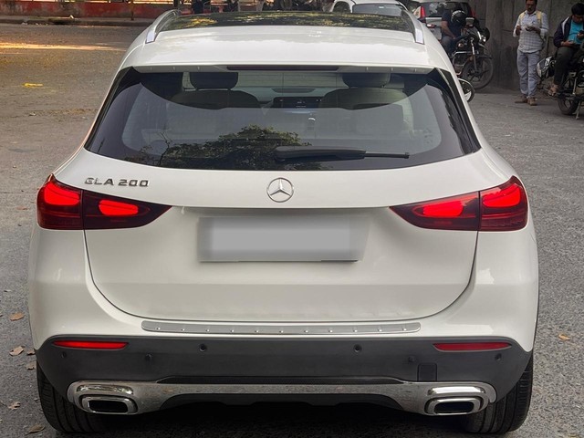 Second-hand 2024 Mercedes-Benz GLA 200 for sale in New Delhi-2