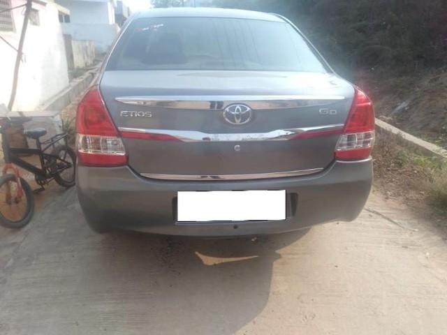 Toyota Etios GD Second-hand 2016 Toyota Etios GD for sale in Vijayawada-2